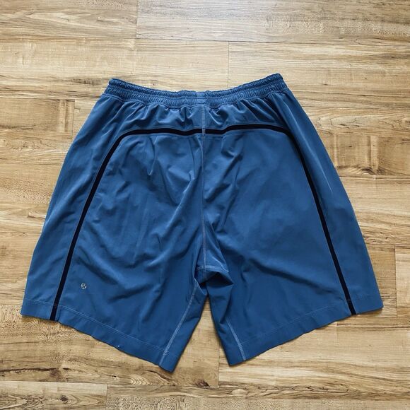 LULULEMON XL Men’s Pacebreaker Lined Running Shorts 10” Blue Black Stripe Casual - Picture 2 of 16